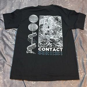 Contact graphic T-shirt